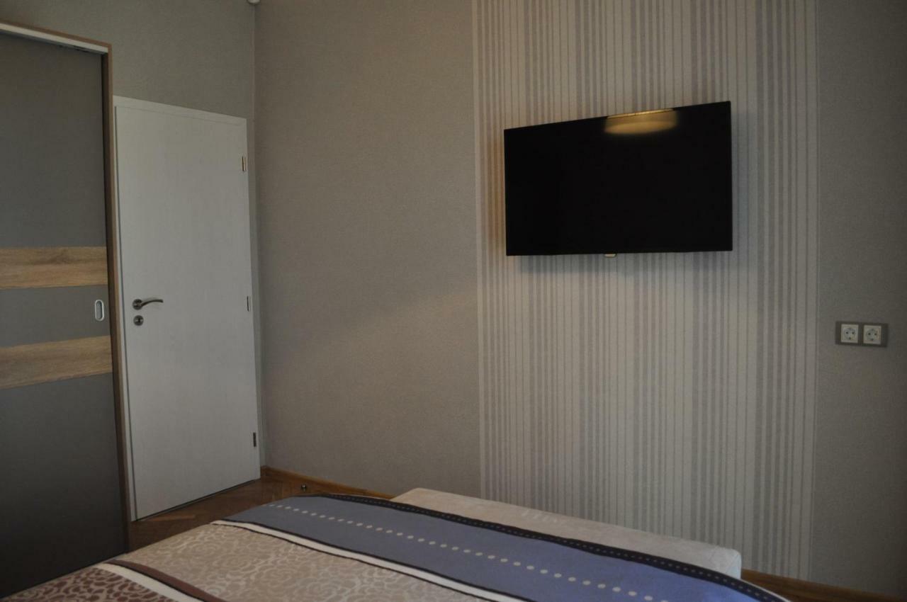 Sofia Central Pretty Apartment Екстер'єр фото