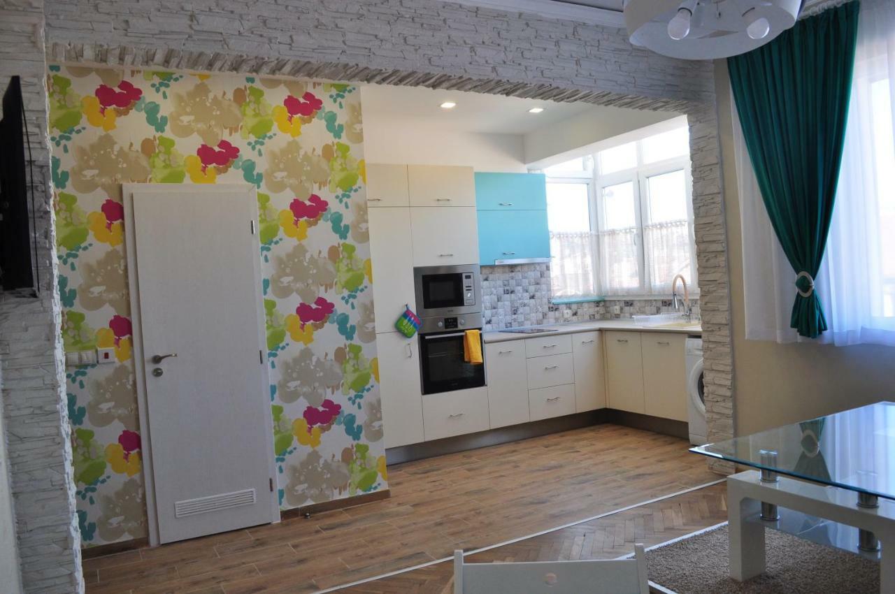 Sofia Central Pretty Apartment Екстер'єр фото