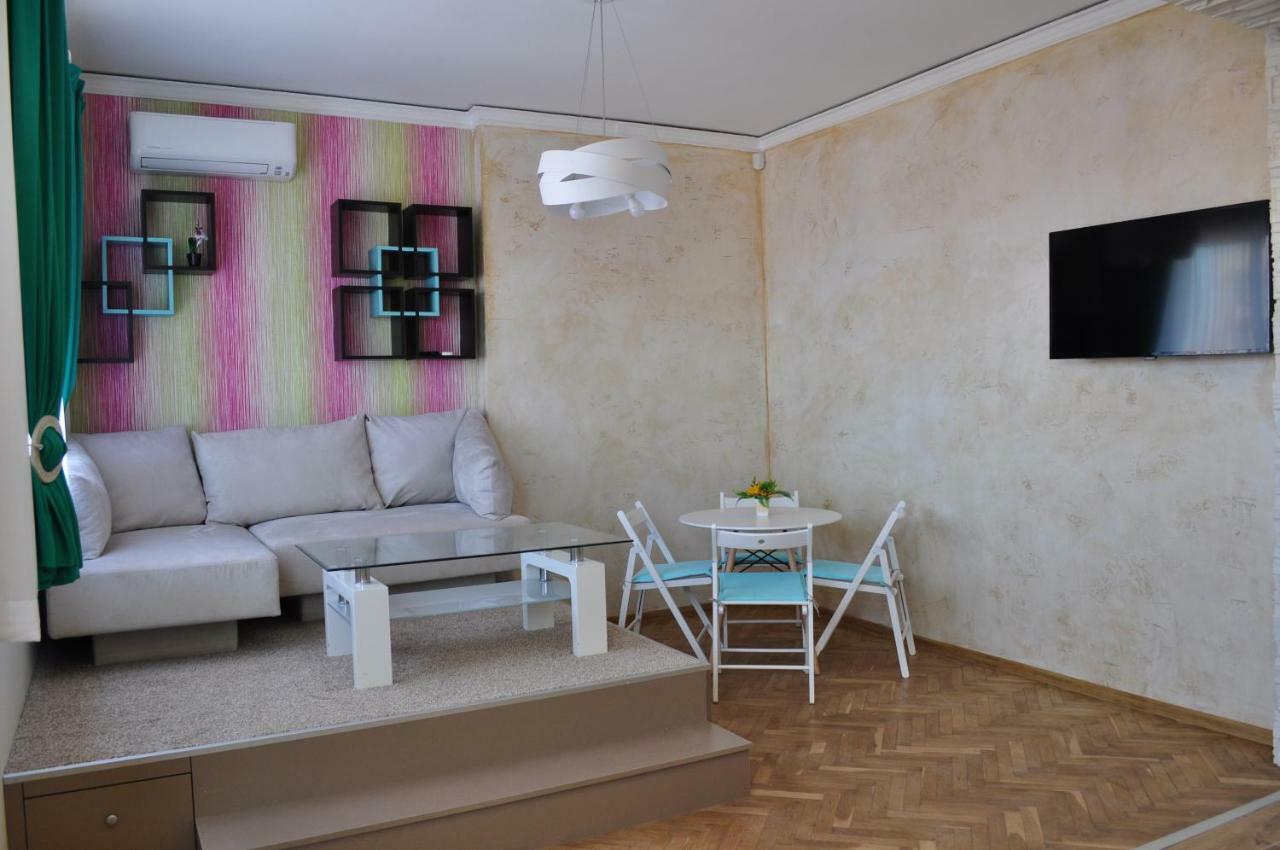 Sofia Central Pretty Apartment Екстер'єр фото